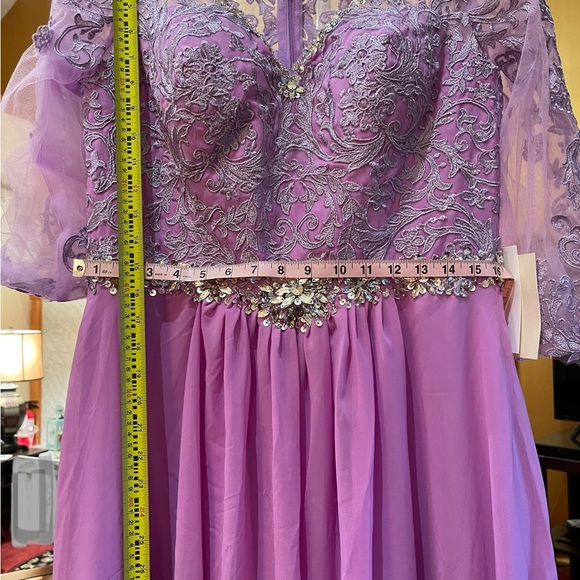 LanTing A-Line NEW Fits sz. 10-12 Elegant Lilac purple long dress Wedding MOB 💕 - Picture 15 of 16